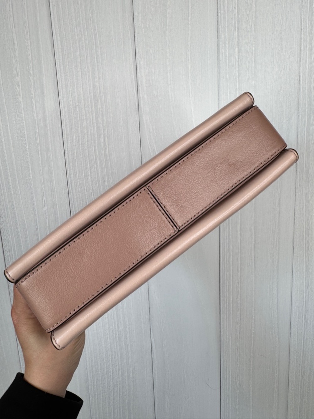 Michael Kors Blush Pink Leather Crossbody Shoulder Bag with Gold Hardware - Picture 14 of 14